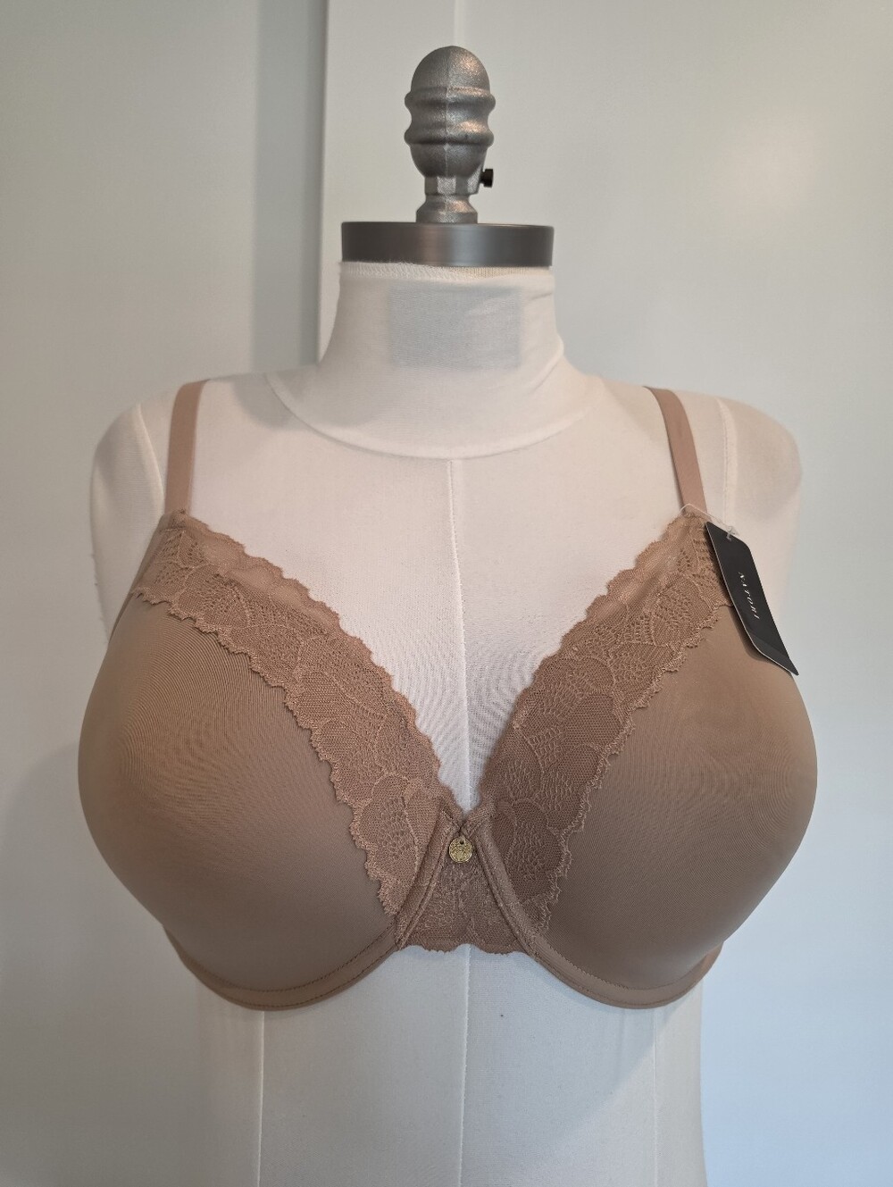 Natori everyday T-Shirt Bra with Lace Trim - Nude